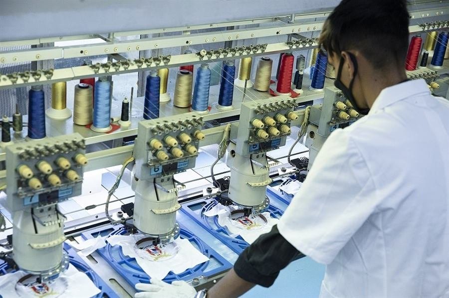 Japanese embroidery machines with Madeira threads at the Sungrace uniform factory
